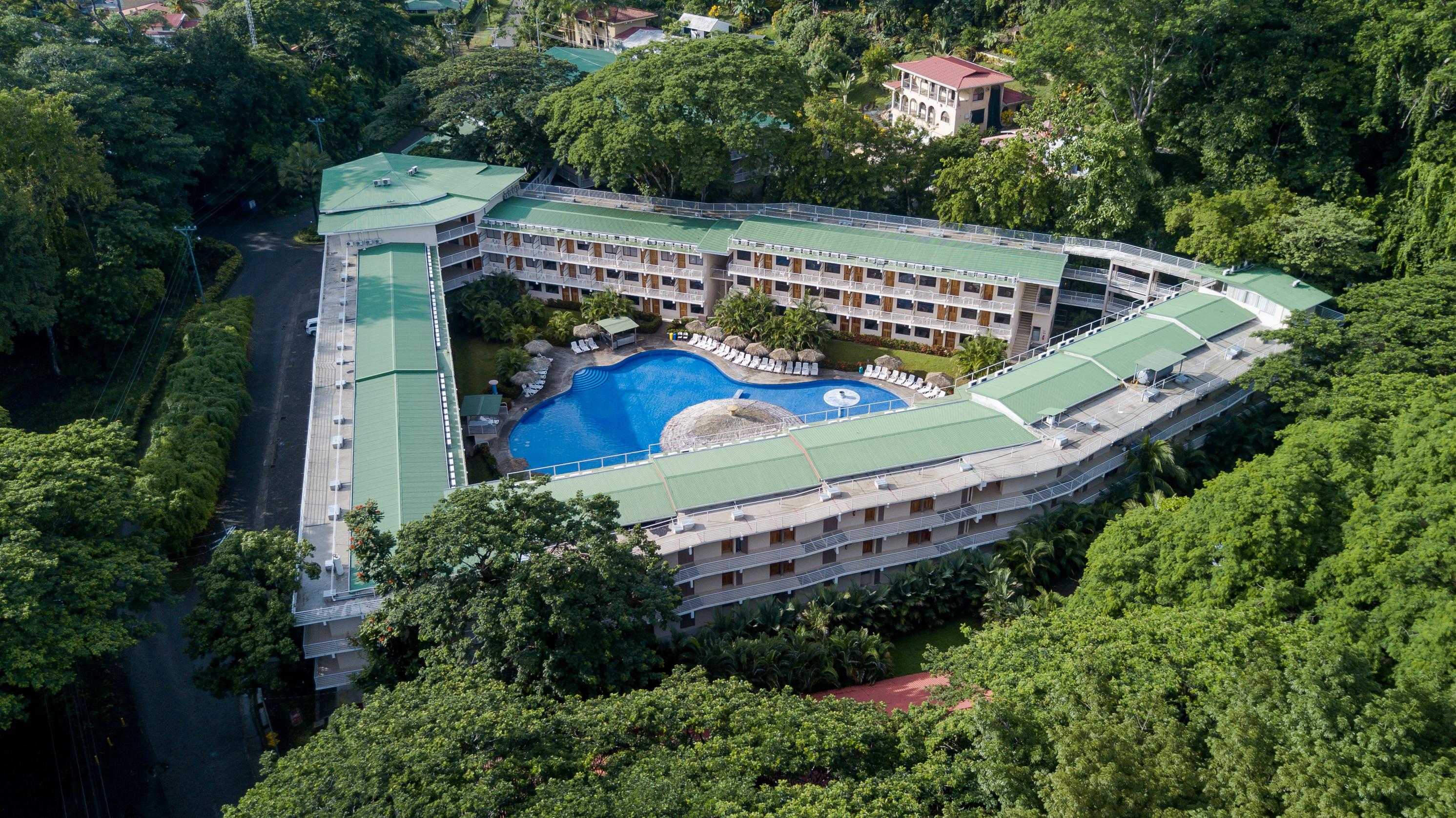Hotel Arenas En Punta Leona Playa Agujas Luaran gambar