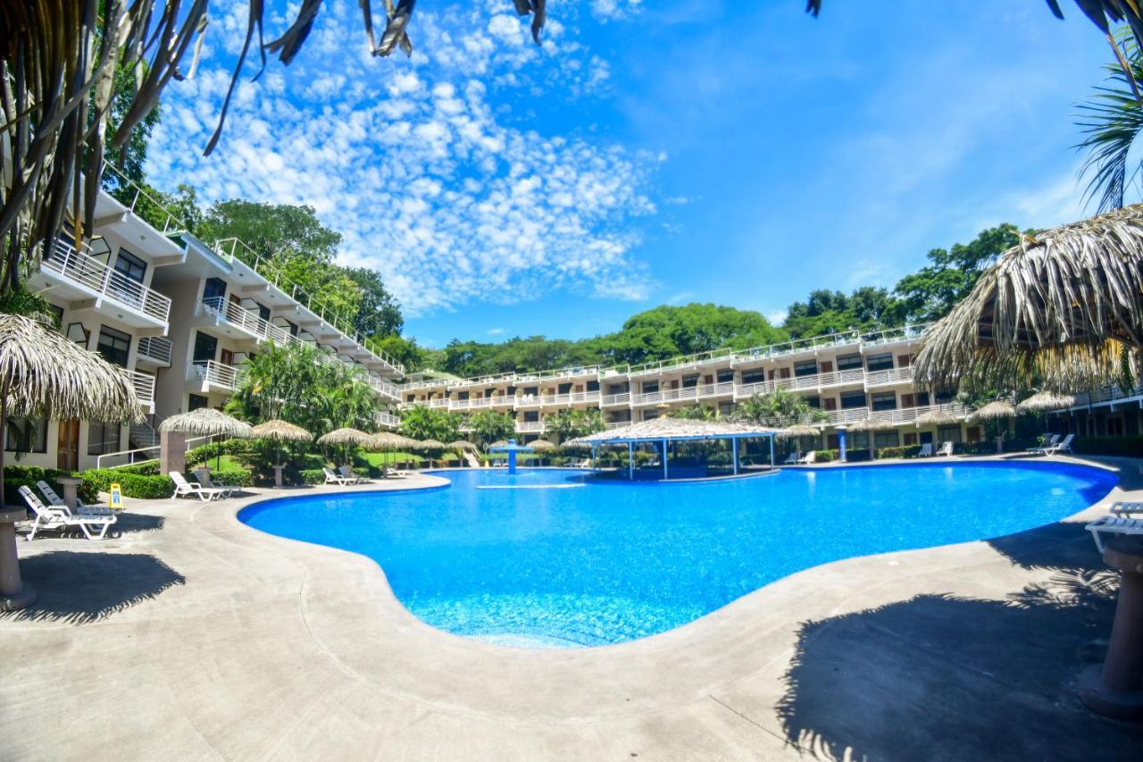 Hotel Arenas En Punta Leona Playa Agujas Luaran gambar